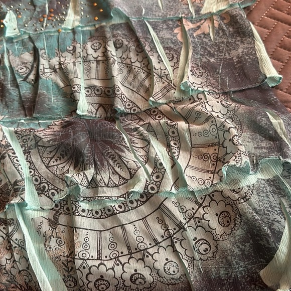 Essentials Multiple color green Tunic - Picture 8 of 10